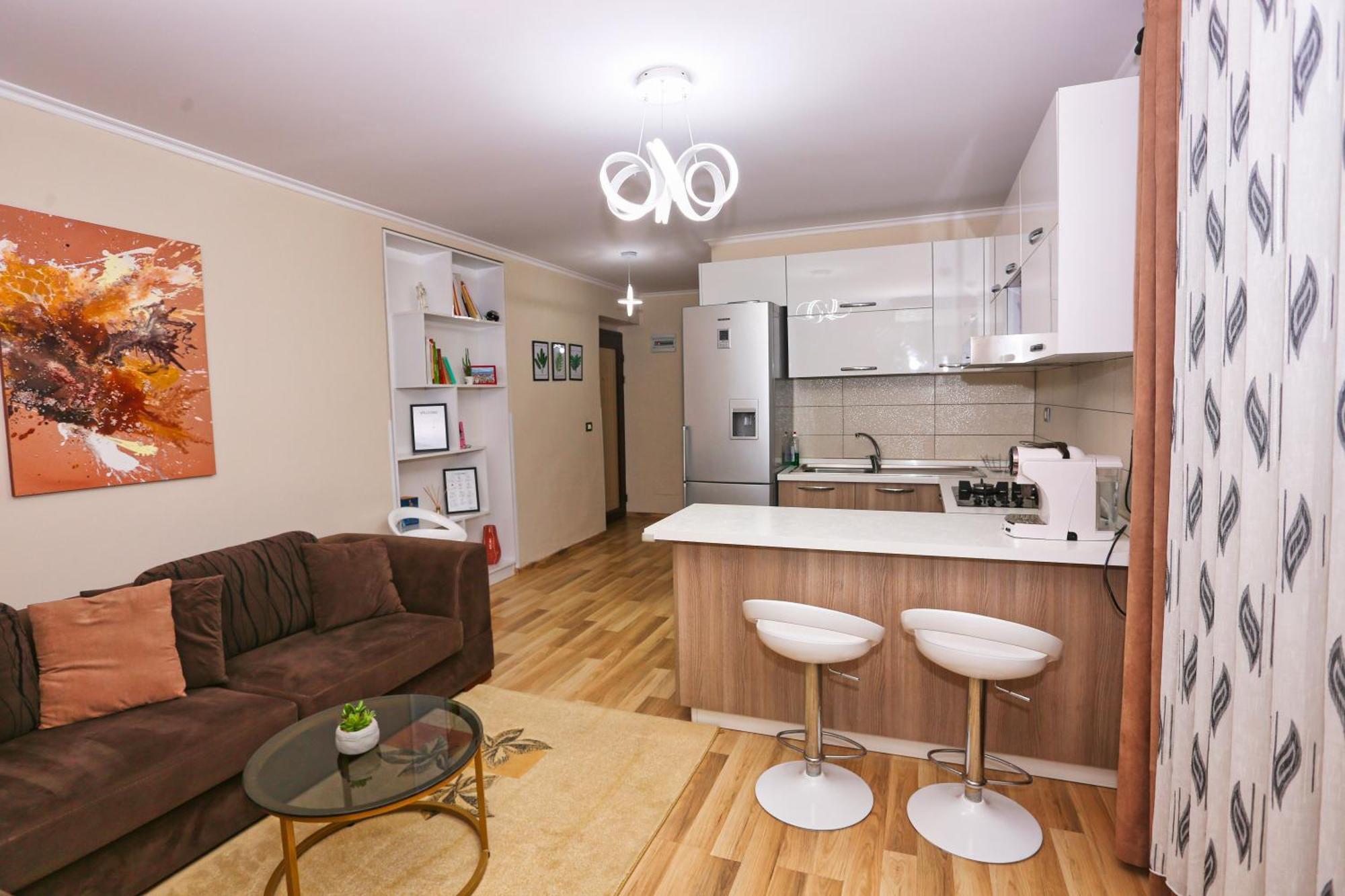 R&B City Center Apartment ติรานา ภายนอก รูปภาพ
