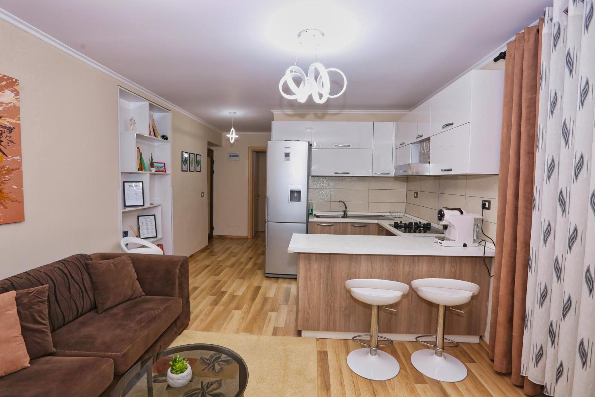 R&B City Center Apartment ติรานา ภายนอก รูปภาพ