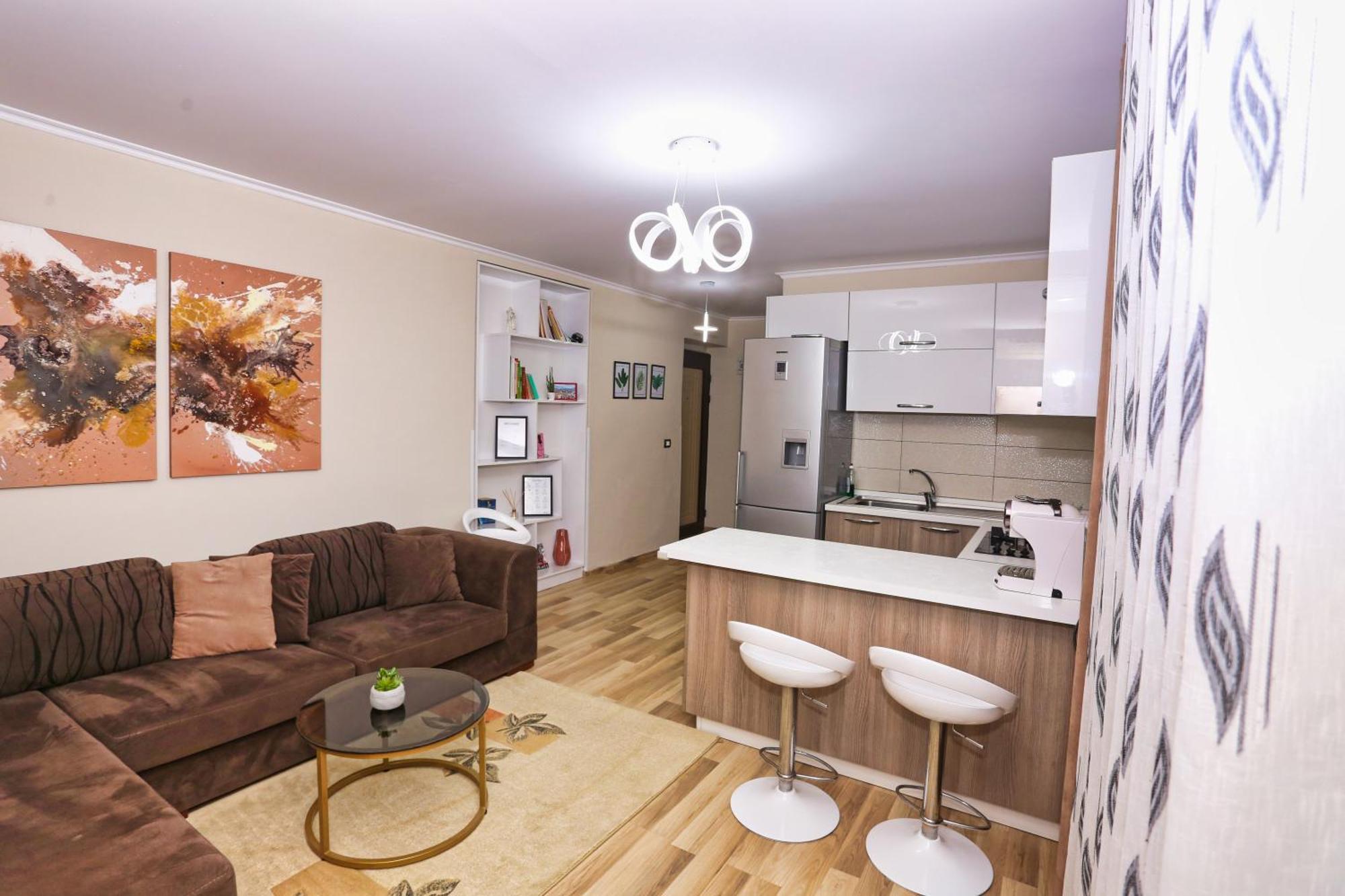 R&B City Center Apartment ติรานา ภายนอก รูปภาพ